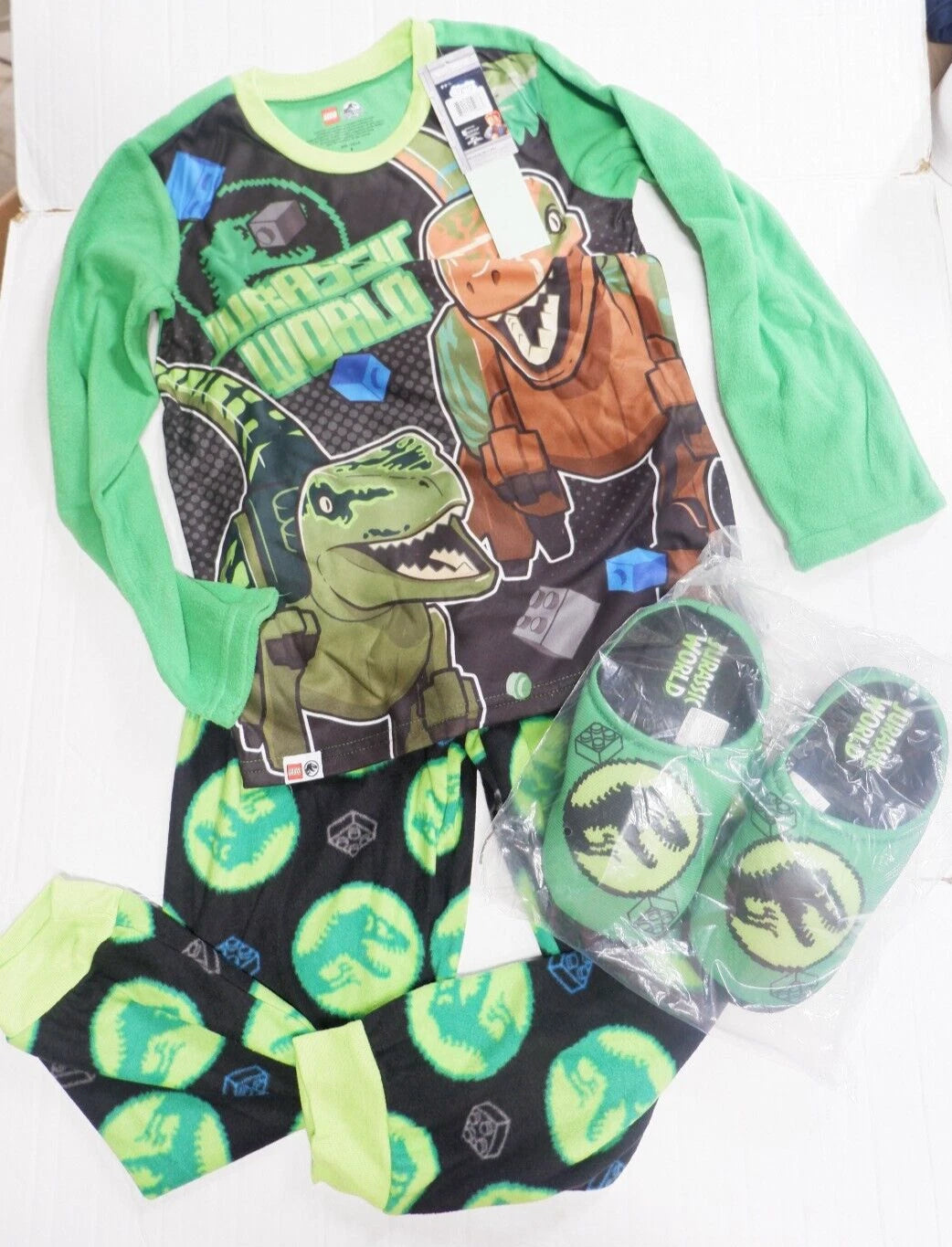 Lego-Jurassic World Dinosaur Boys Pajama Set size 8 w/Slippers size 13-1