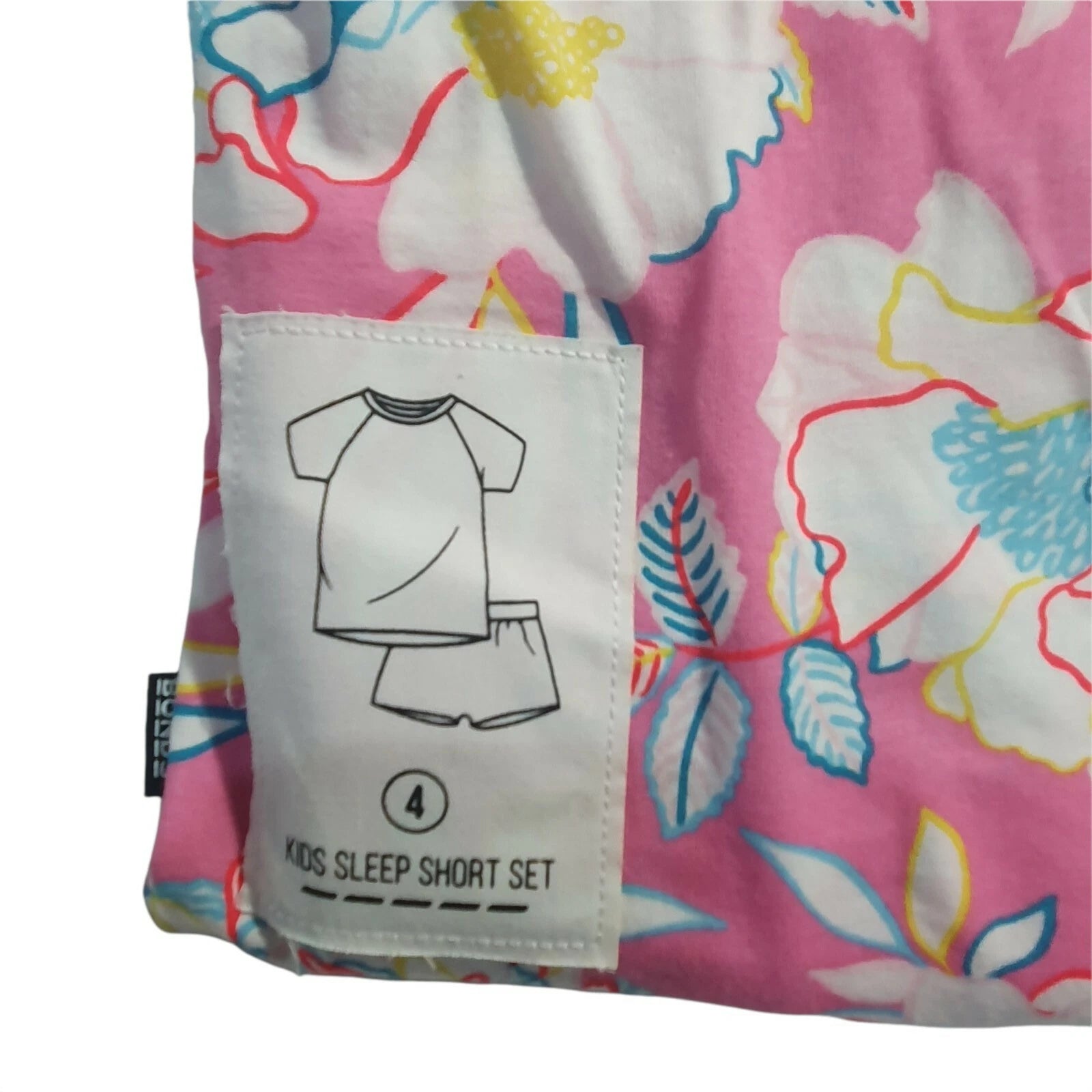 Bonds Kids Size 4 PJ Kids Sleep Short Set Girls Pink with Flowers print