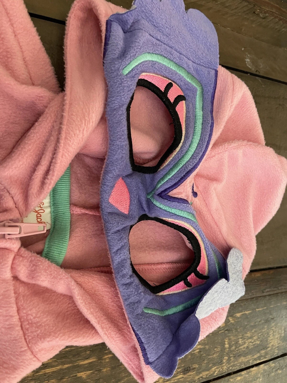 Girls Size 4-5 Pajama Set. Hoodie Zip Up PJs And 32 Heat Set A