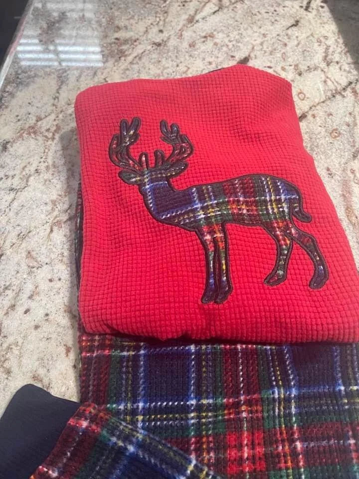Eddie Bauer Holiday  Reindeer  Boy Or Girl Red Plaid Pajama  Set Size 10 New