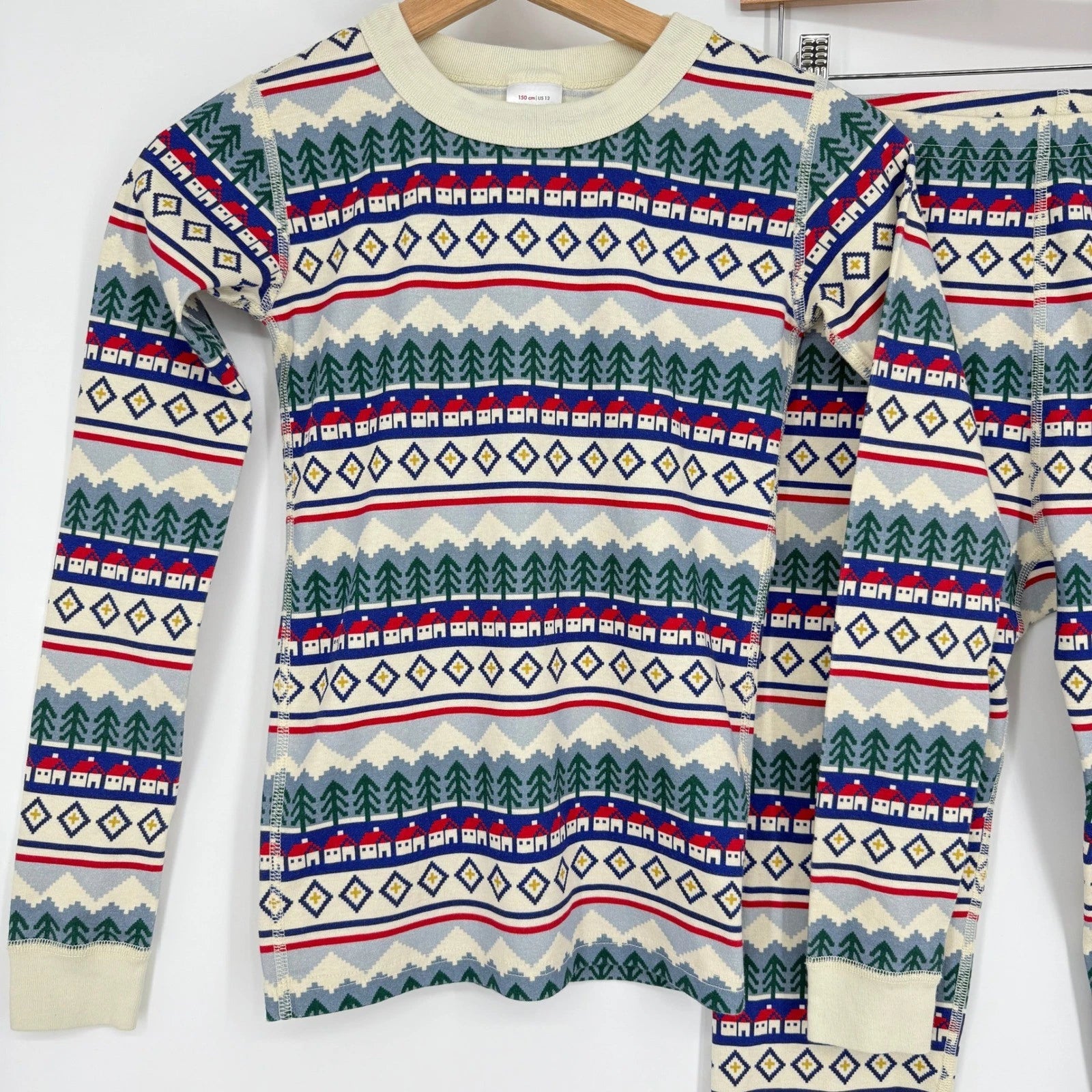 Hanna Andersson Holiday Mountain Village Pajama Set Long Sleeve Top Pants 12