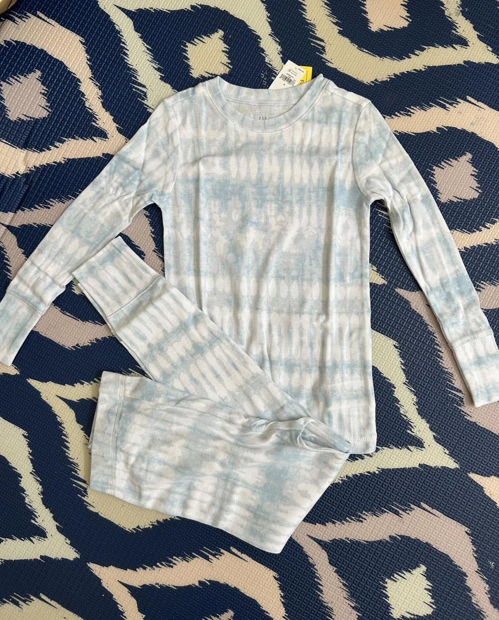 GAPKIDS (long sleeve pj set) Sz 6yrs - +Loving Kindness Everyday