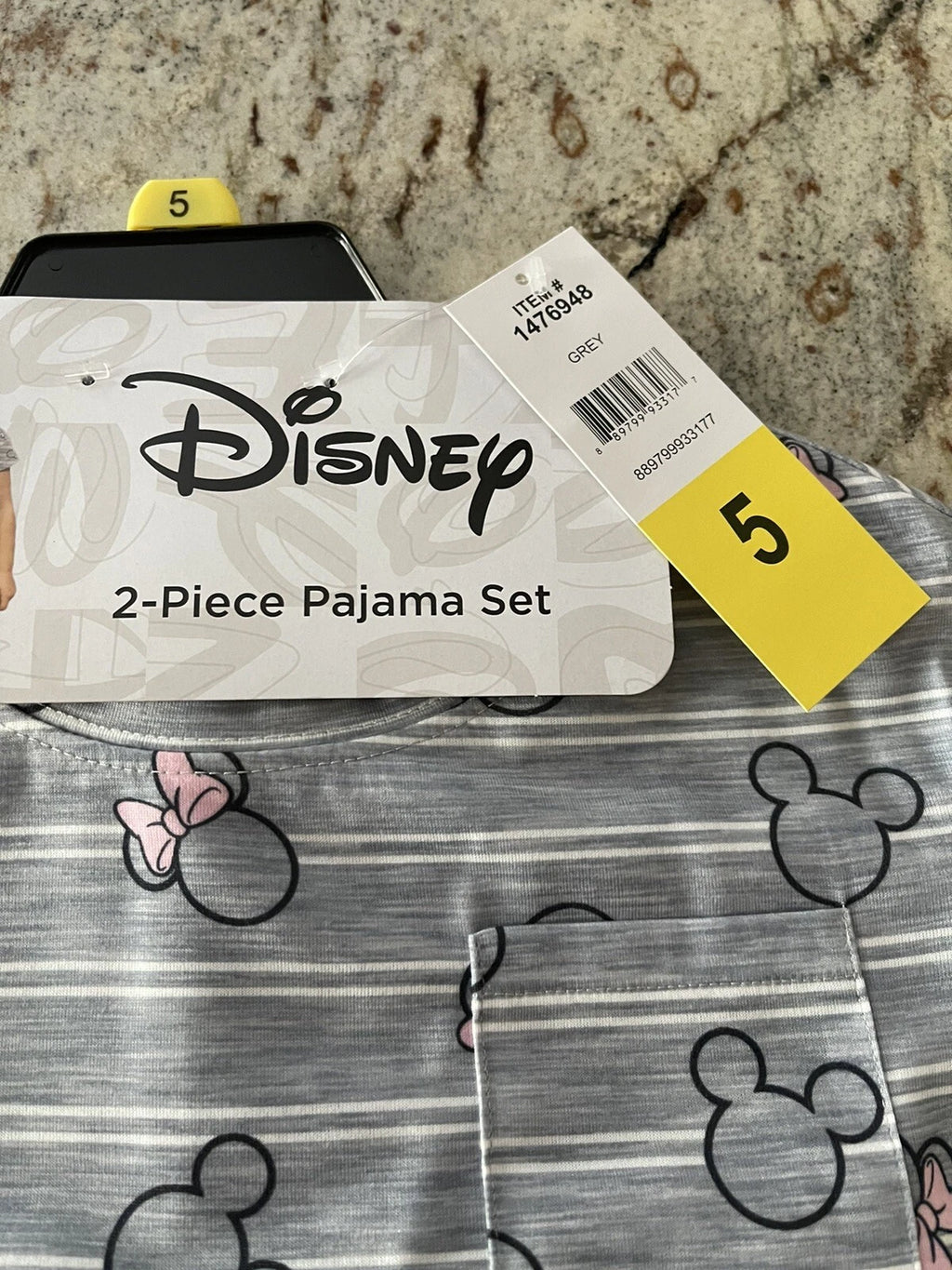 Disney Minnie Girls  Kids Pajama Set 2 Piece Set  Size 5 New