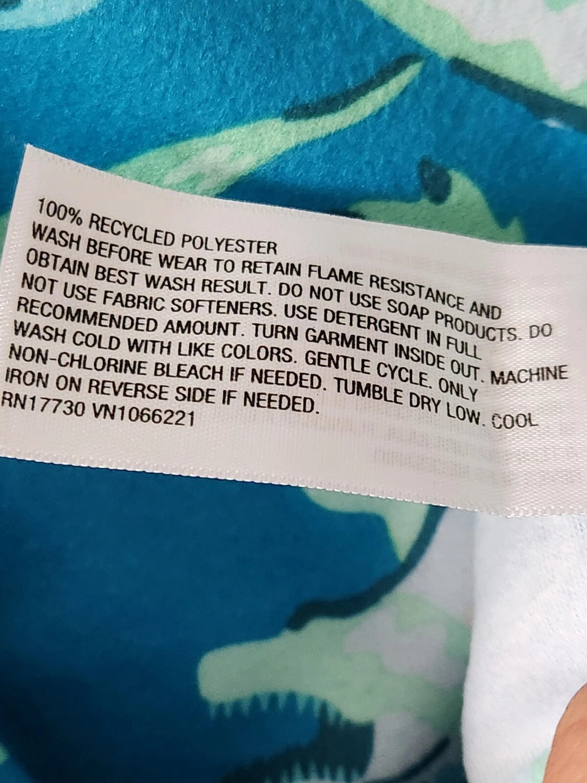 Cat & Jack Girls Flannel Dinosaurs Pajama Set Flame Resistant Unisex (C7)