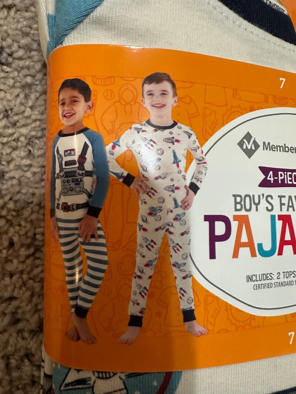 boys 4 pieces pajamas sets  size 7