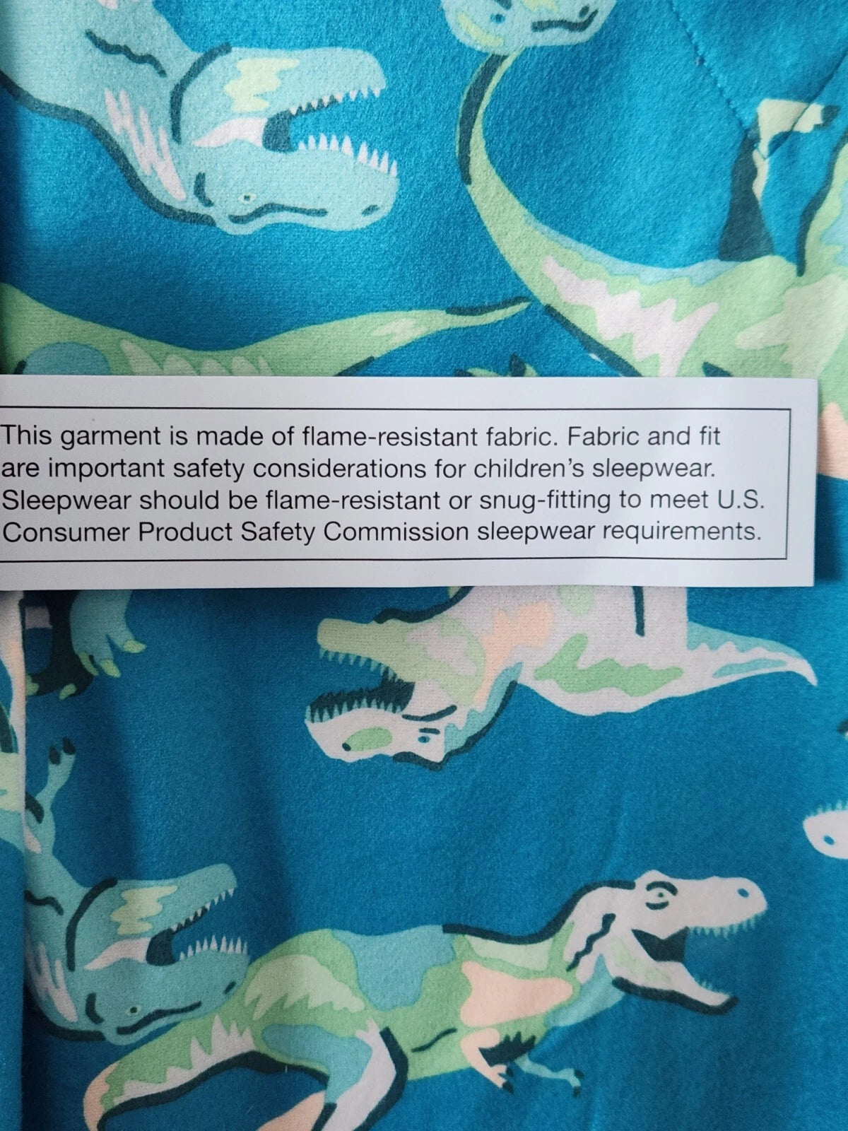 Cat & Jack Girls Flannel Dinosaurs Pajama Set Flame Resistant Unisex (C7)