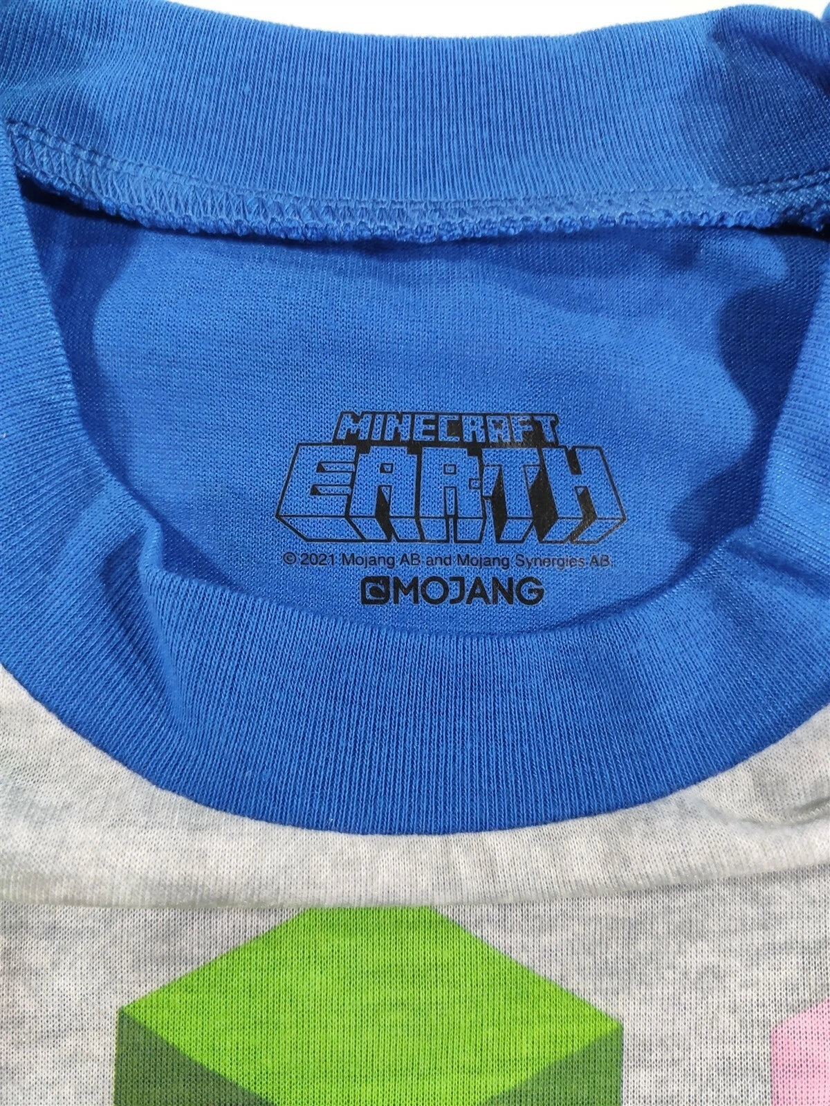 Minecraft Pajamas  Boys Medium 8 Lightweight Shirt Pants PJ Kids Gift Set