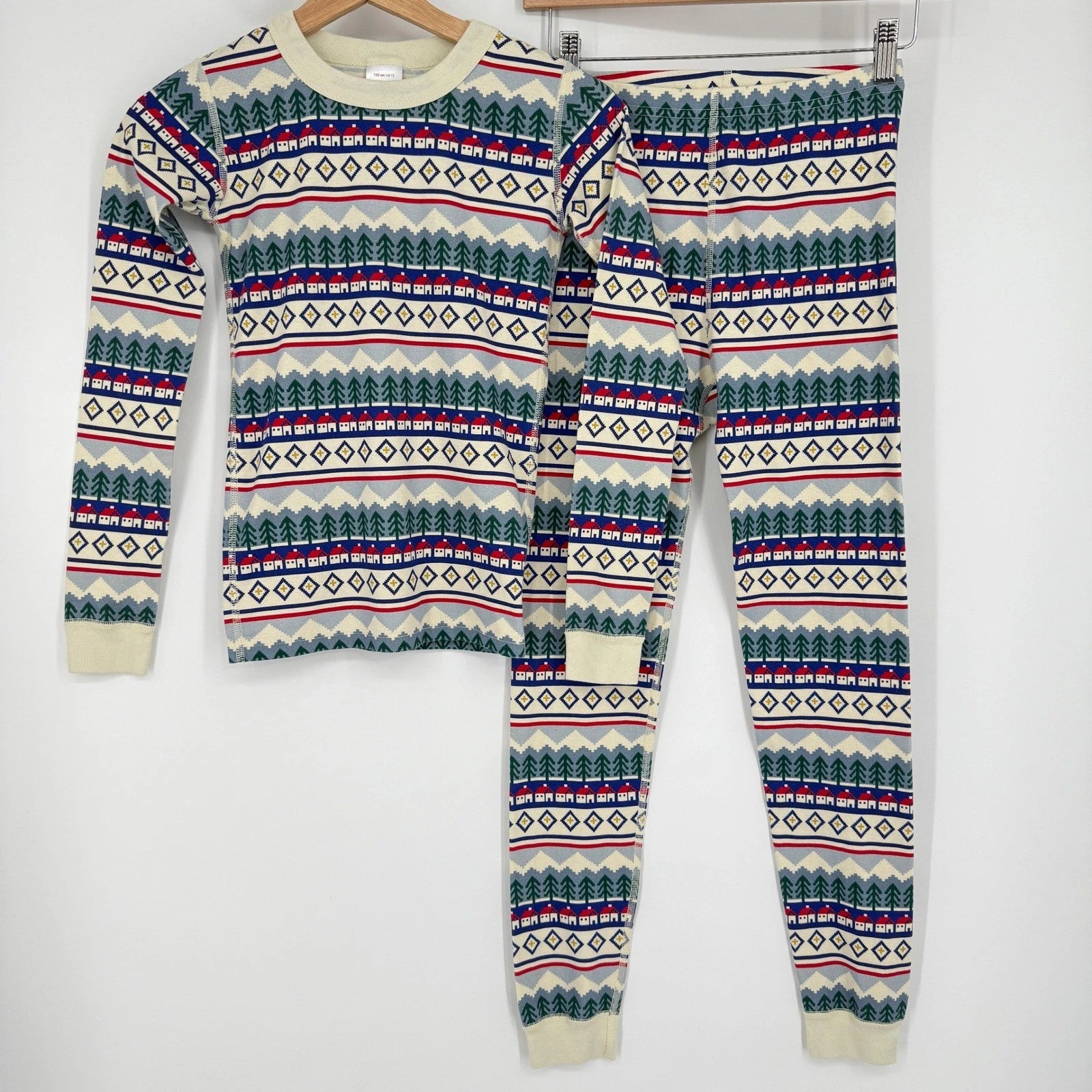 Hanna Andersson Holiday Mountain Village Pajama Set Long Sleeve Top Pants 12