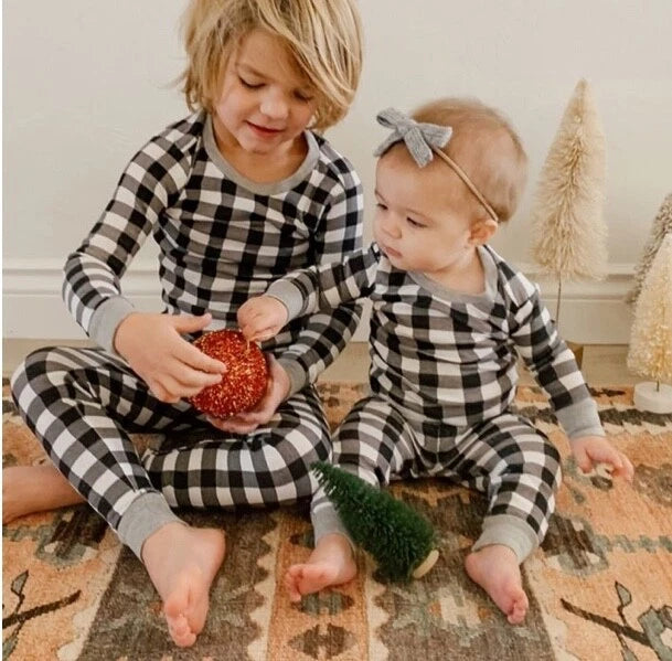 Honest Co Youth Size 6 YR 2-Piece Black Buffalo Check Organic Cotton Pajama Set