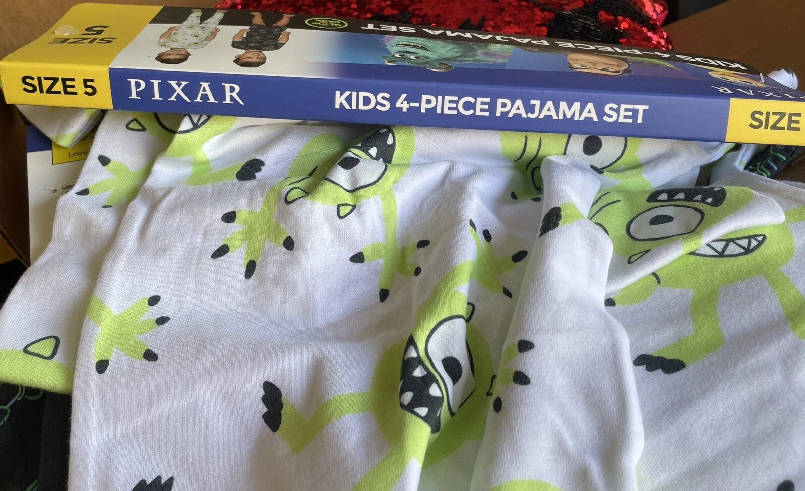 PIXAR Character Kid’s 4-Piece Pajama Set Size 5 New